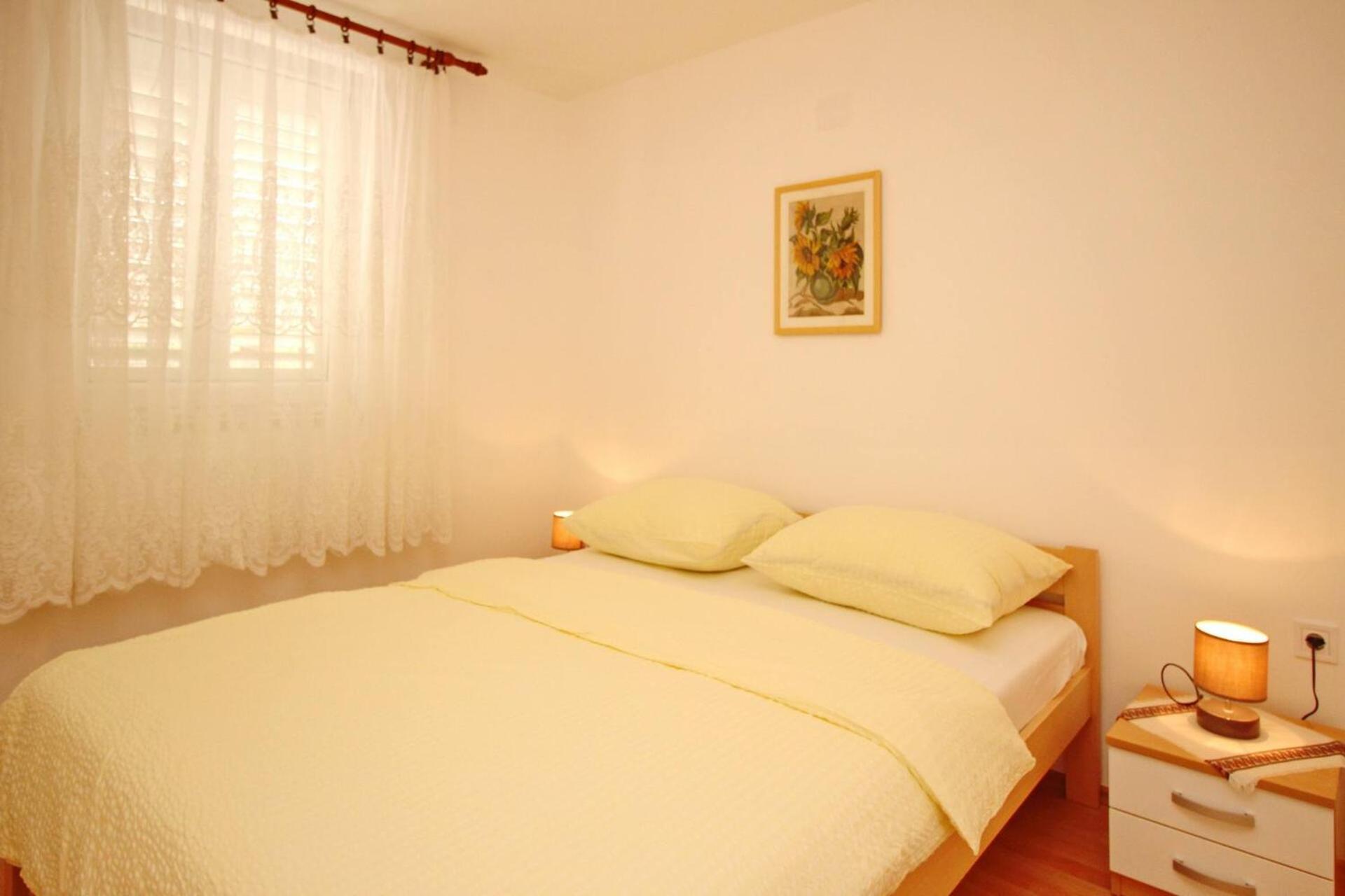 Apartments Vasilic-Cugalj-Smokvina Baška Exteriör bild