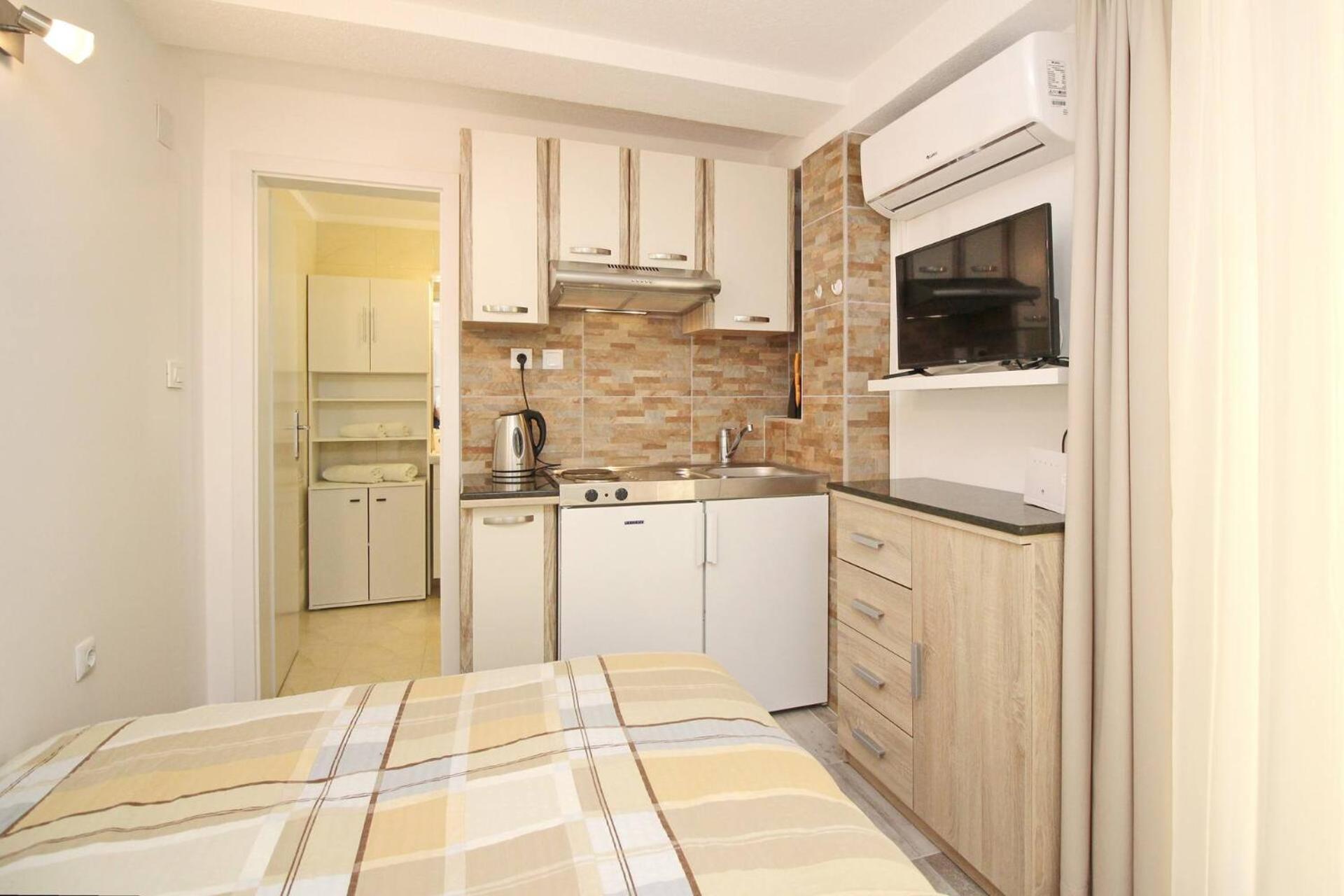 Apartments Vasilic-Cugalj-Smokvina Baška Exteriör bild