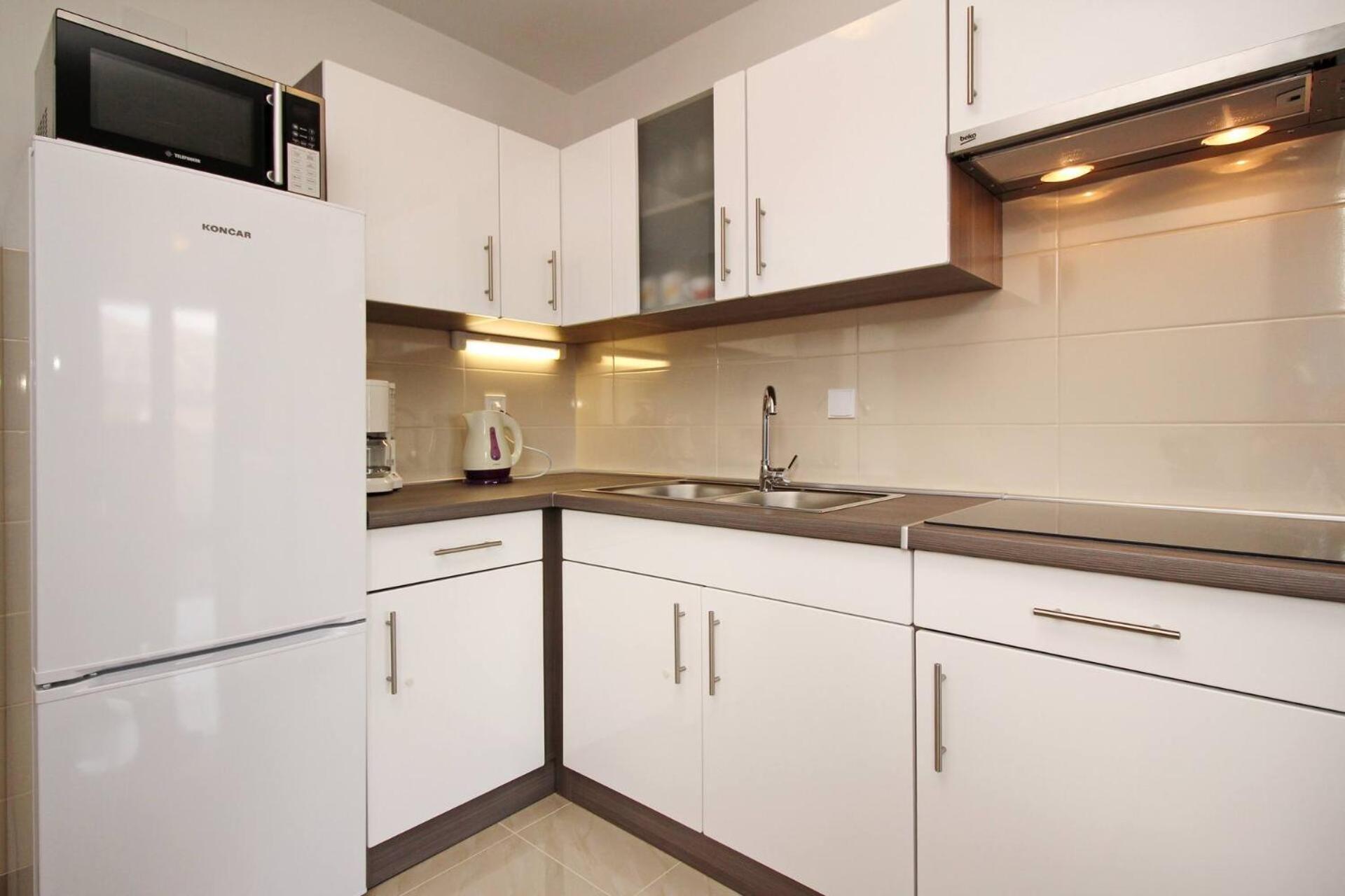Apartments Vasilic-Cugalj-Smokvina Baška Exteriör bild